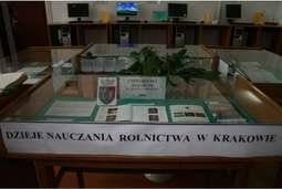    Biblioteka Uniwersytetu Rolniczego 