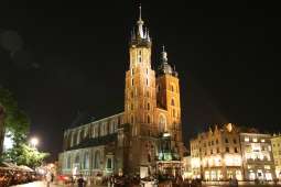 Kościół Mariacki nocą II - Saint Mary's Basilica by night